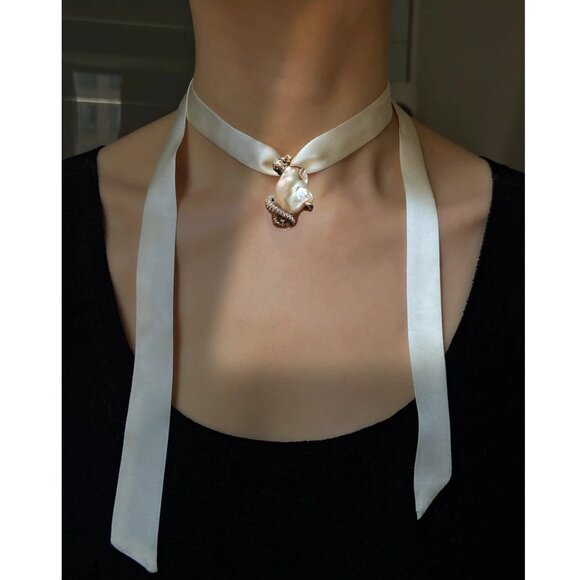 Vintage Large Baroque Pearl Silver & Rose Gold Serpent in Garden of Eden Pendant - Picture 6 of 9